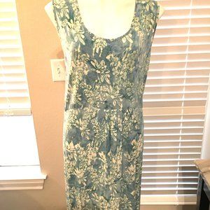 The River Light Green Floral Sundress - Gorgeous Size Large  Vt1